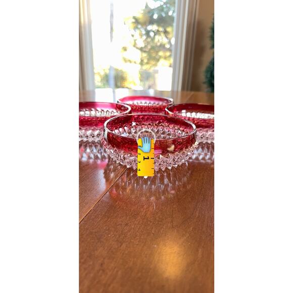 Vintage Indian diamond glass bowl with Ruby accent, set of 4 Bowls - Picture 4 of 4